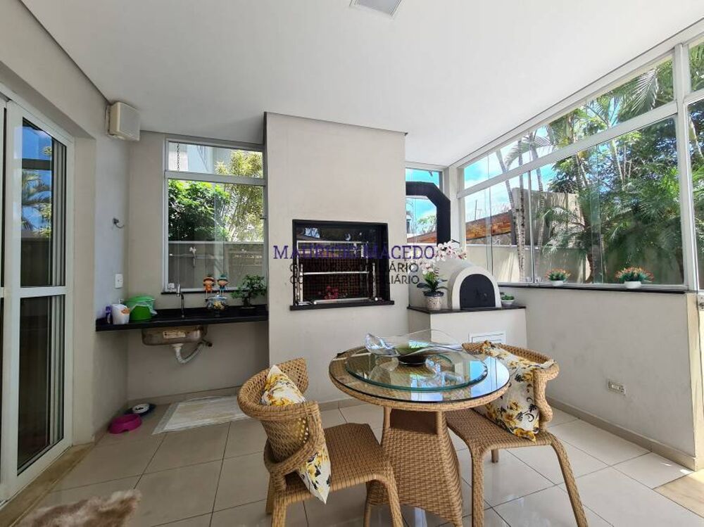 Casa, 3 quartos, 300 m² - Foto 2