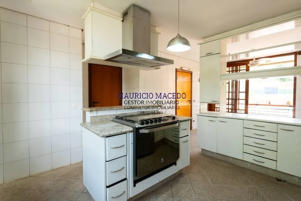 Casa, 6 quartos, 1568 m² - Foto 9