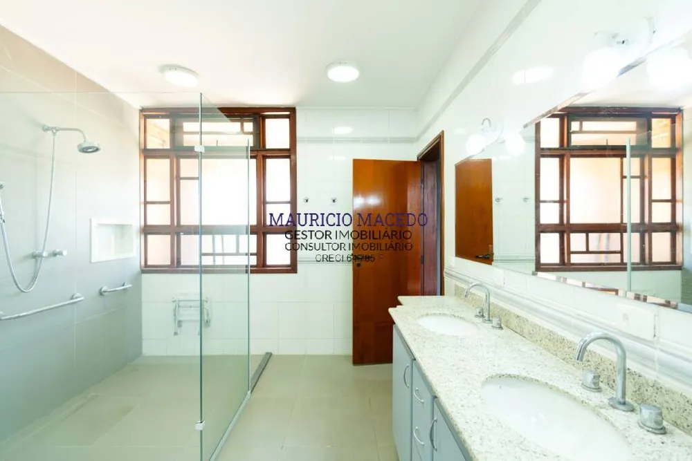 Casa, 6 quartos, 1568 m² - Foto 4