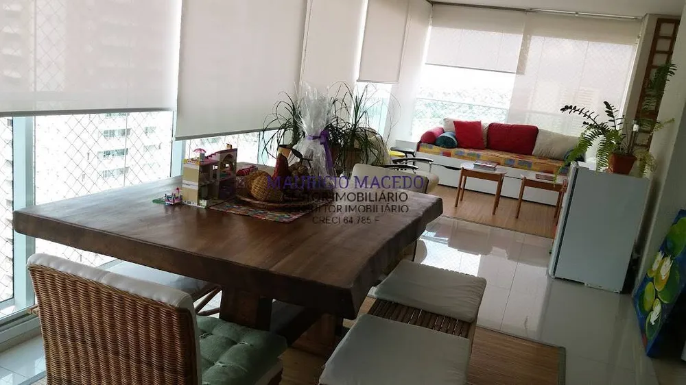 Apartamento, 4 quartos, 250 m² - Foto 1