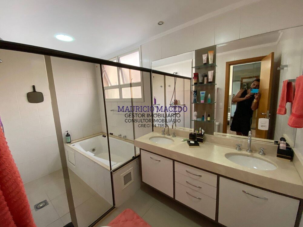 Apartamento, 3 quartos, 172 m² - Foto 1