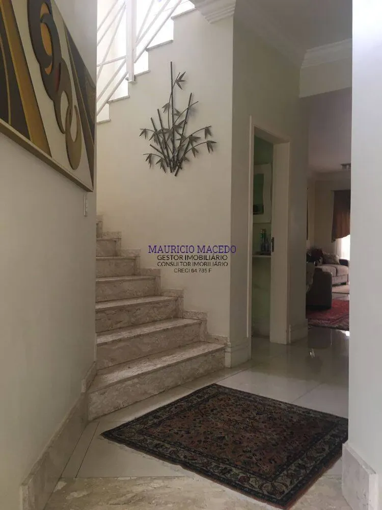 Casa, 4 quartos, 335 m² - Foto 4