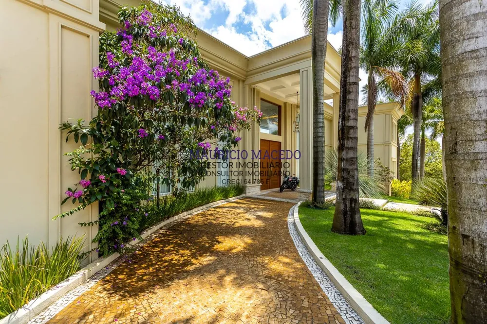 Casa, 5 quartos, 1587 m² - Foto 2