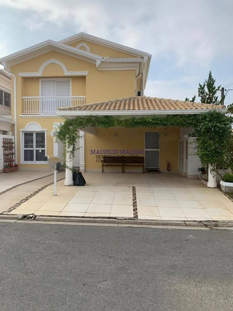 Casa, 4 quartos, 230 m² - Foto 1