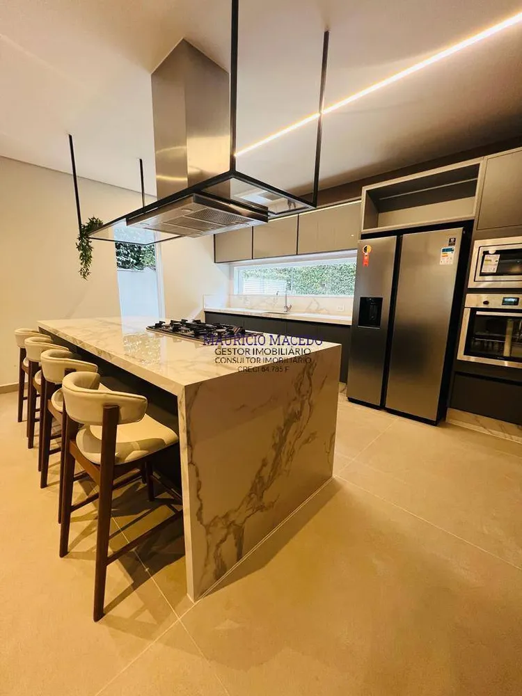 Casa, 6 quartos, 780 m² - Foto 4