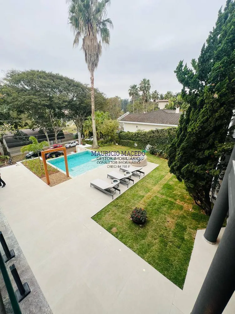 Casa, 6 quartos, 780 m² - Foto 1