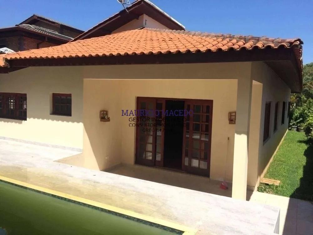 Casa, 3 quartos, 230 m² - Foto 1
