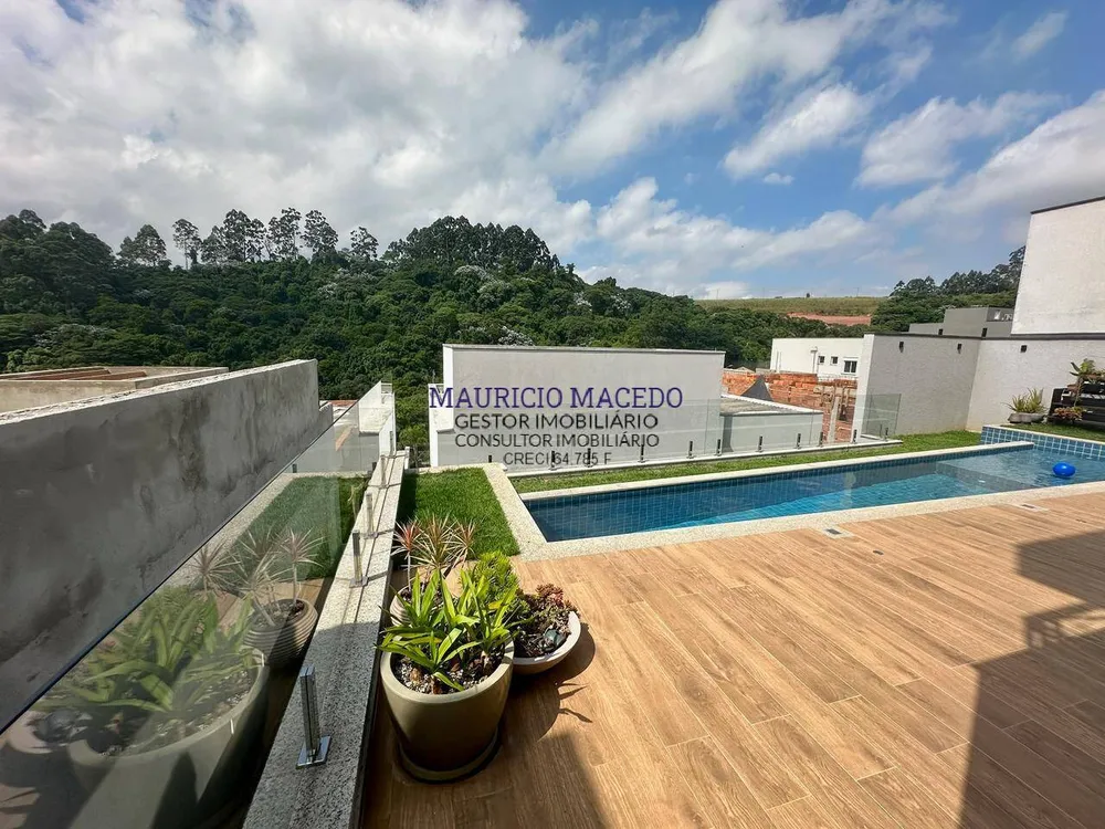 Casa, 3 quartos, 372 m² - Foto 1