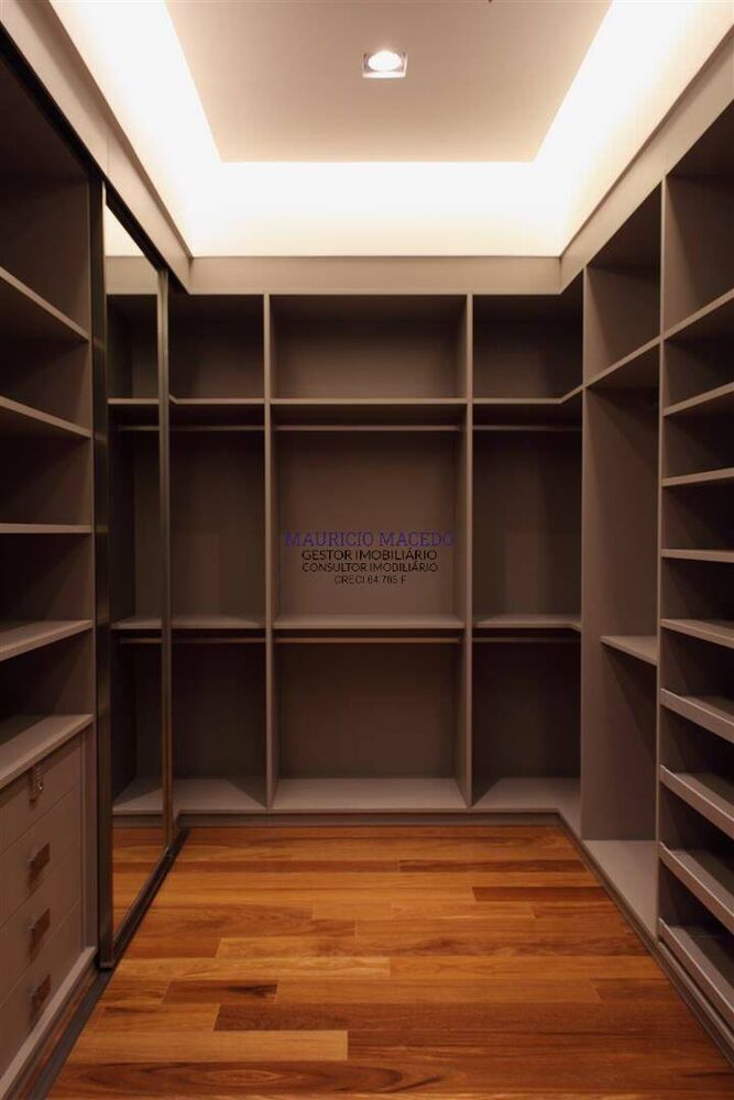Casa, 5 quartos, 2060 m² - Foto 1
