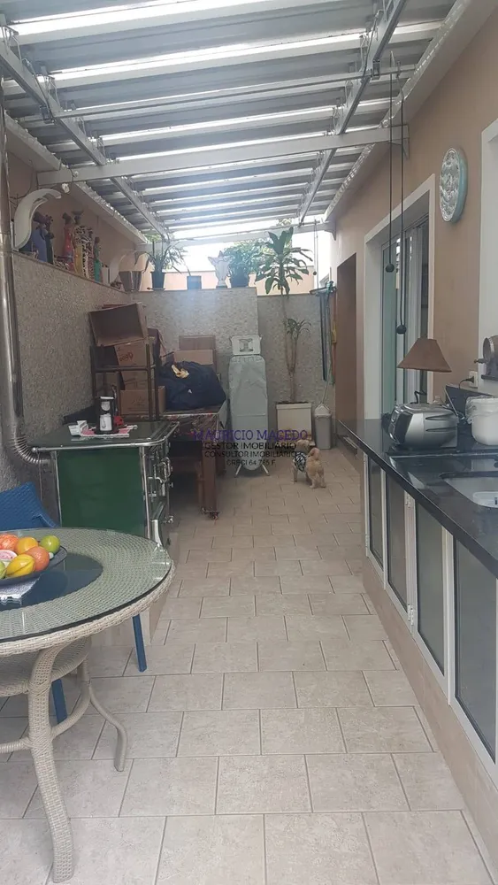 Casa, 4 quartos, 410 m² - Foto 2