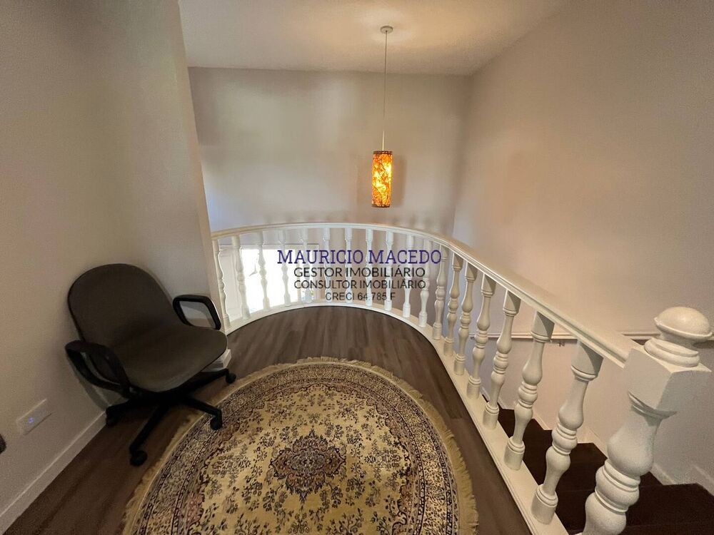 Casa à venda e aluguel com 3 quartos, 304m² - Foto 4