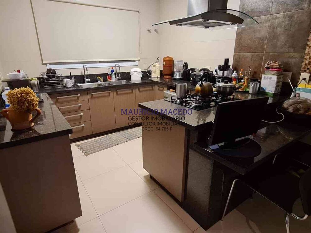 Casa, 4 quartos, 367 m² - Foto 2