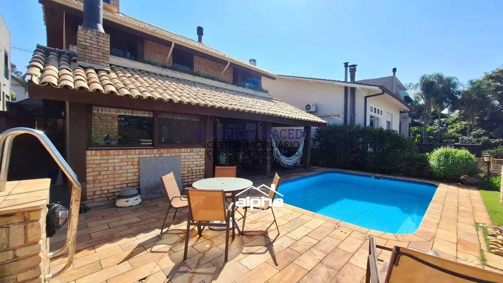Casa, 3 quartos, 297 m² - Foto 1