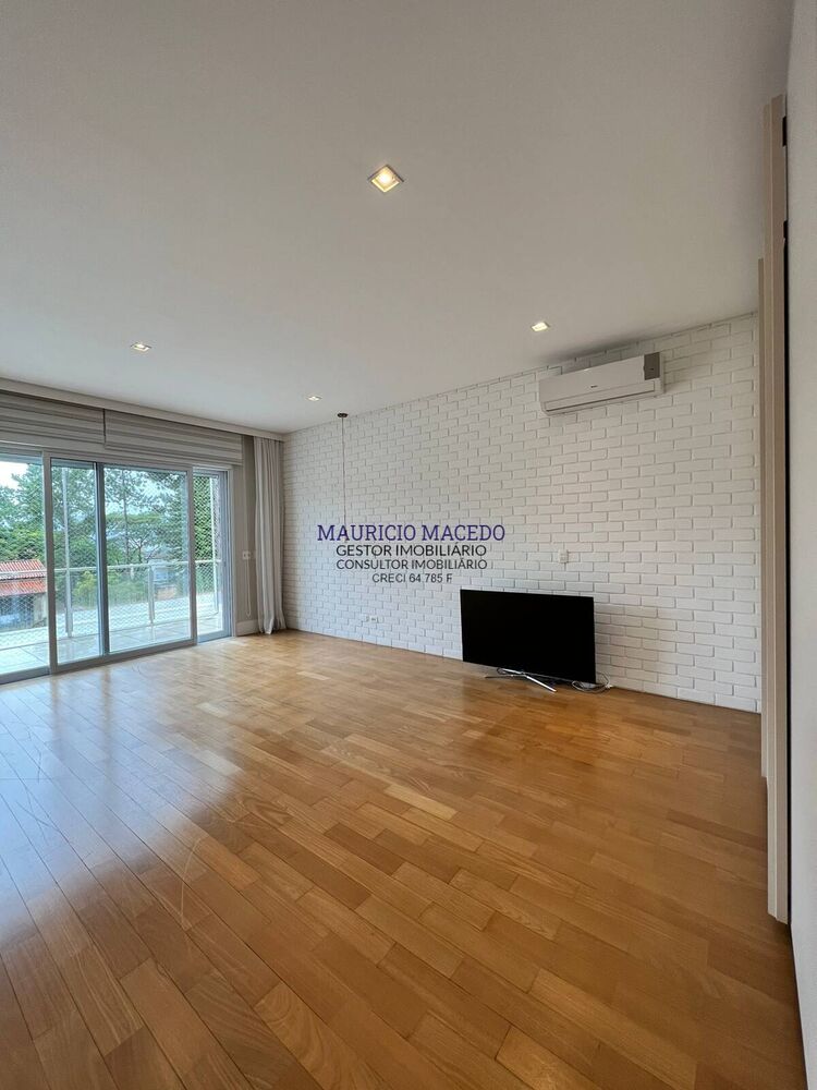 Casa, 4 quartos, 550 m² - Foto 1