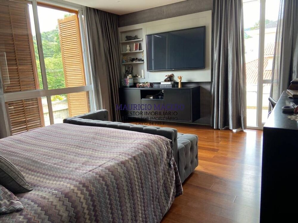 Casa, 4 quartos, 650 m² - Foto 1