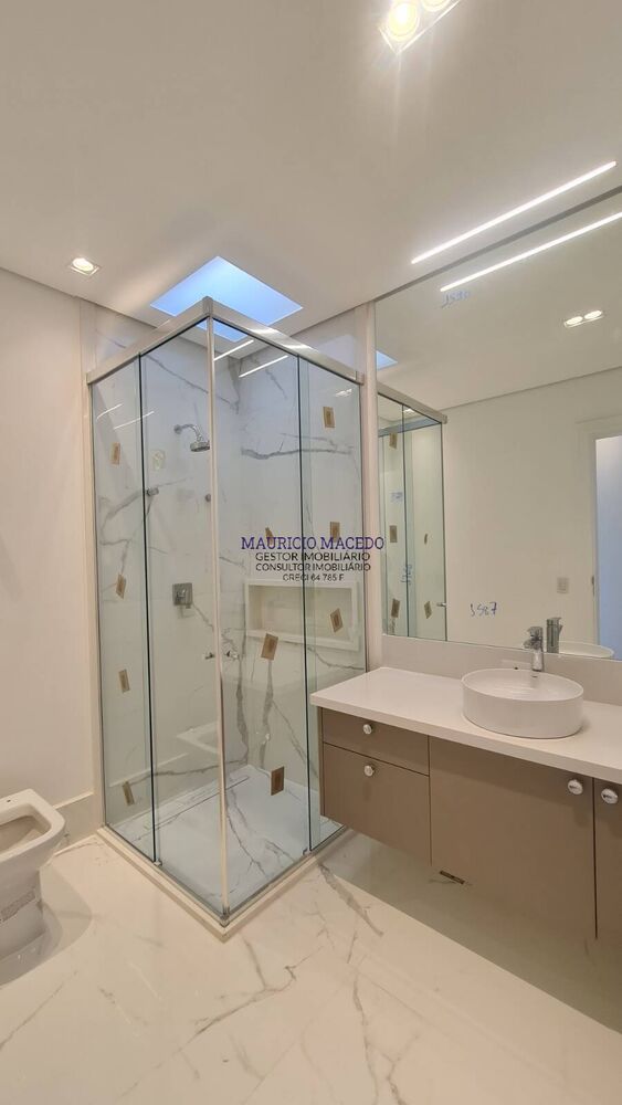 Casa à venda com 4 quartos, 900m² - Foto 9