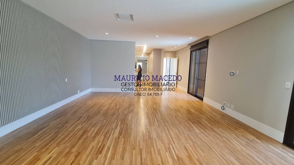 Casa à venda com 4 quartos, 900m² - Foto 10