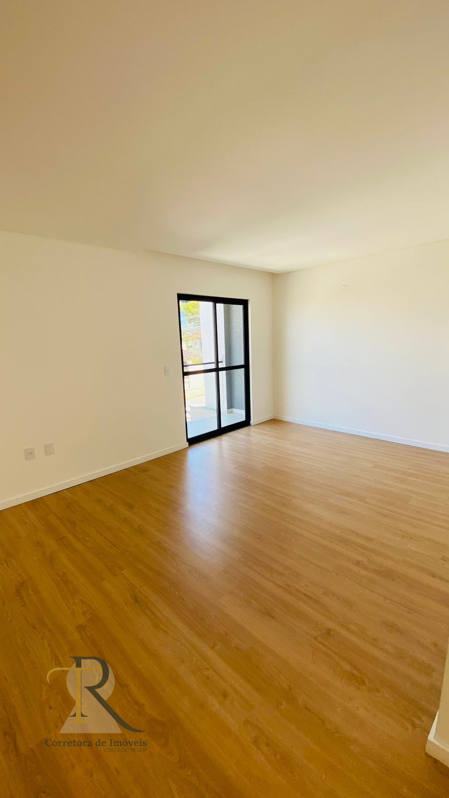 Sobrado à venda com 2 quartos, 158m² - Foto 4