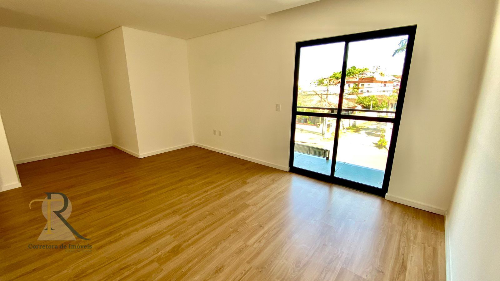 Sobrado à venda com 2 quartos, 158m² - Foto 3