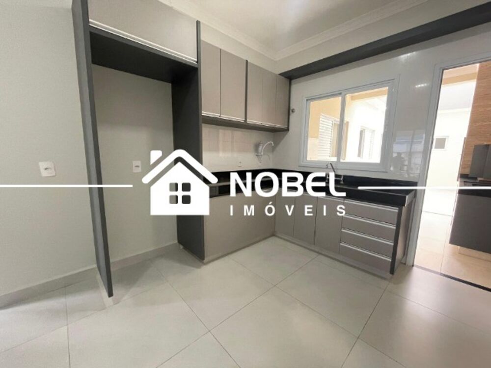 Casa para alugar com 3 quartos, 150m² - Foto 1