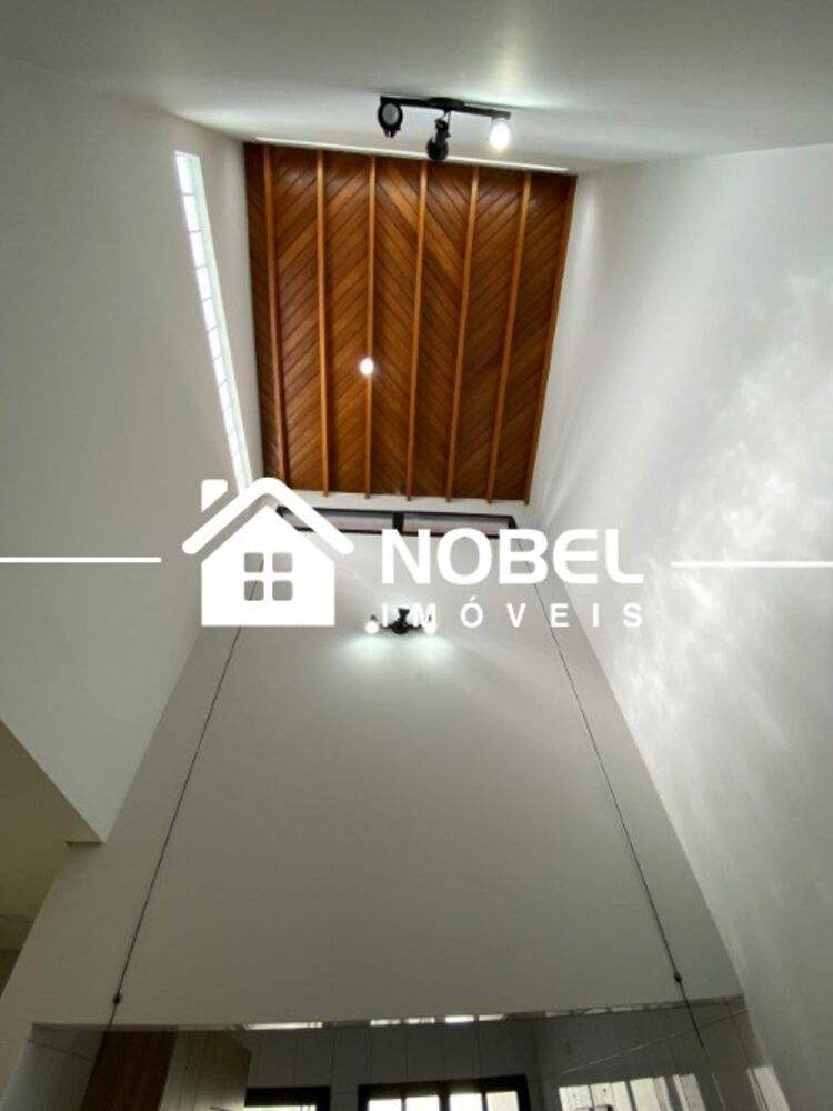 Casa à venda com 3 quartos, 250m² - Foto 16