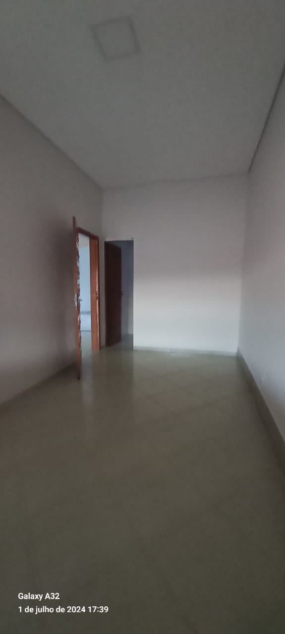 Casa à venda com 4 quartos, 138m² - Foto 12