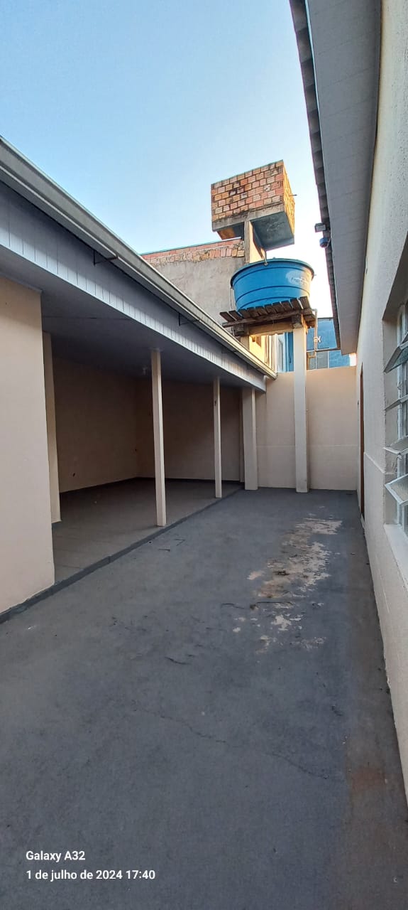 Casa à venda com 4 quartos, 138m² - Foto 8