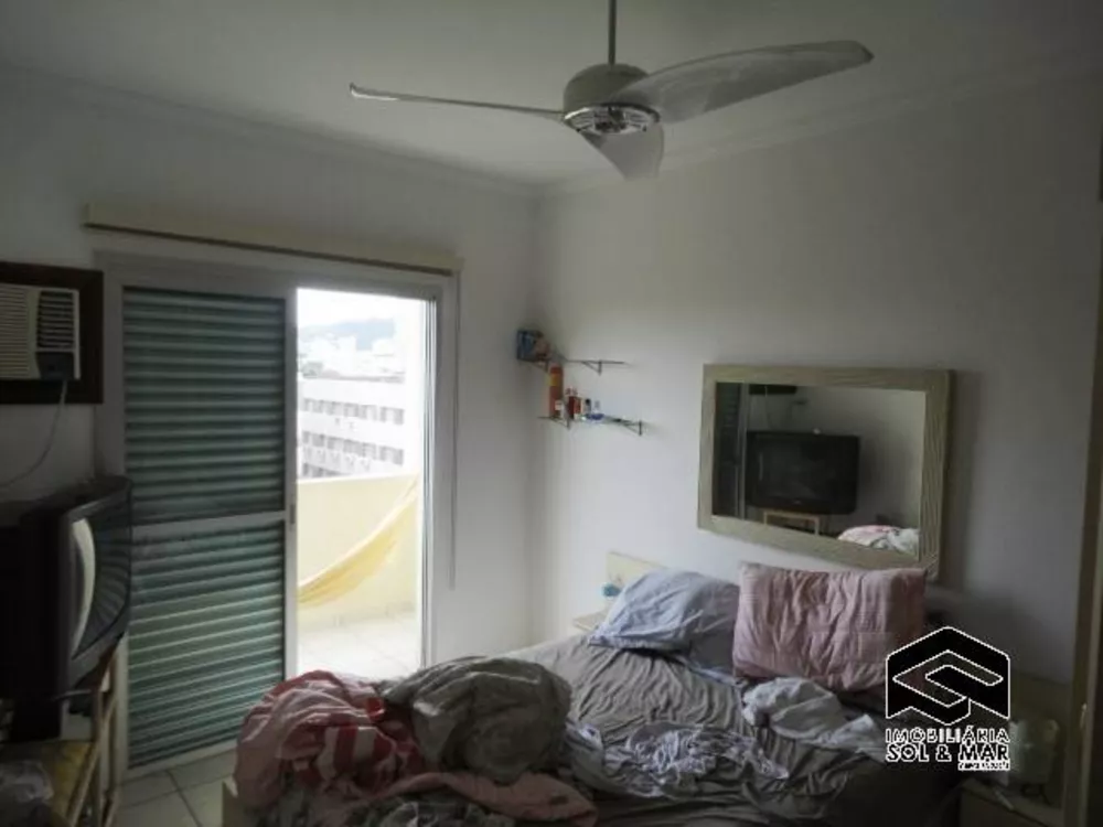 Apartamento à venda com 4 quartos, 200m² - Foto 2