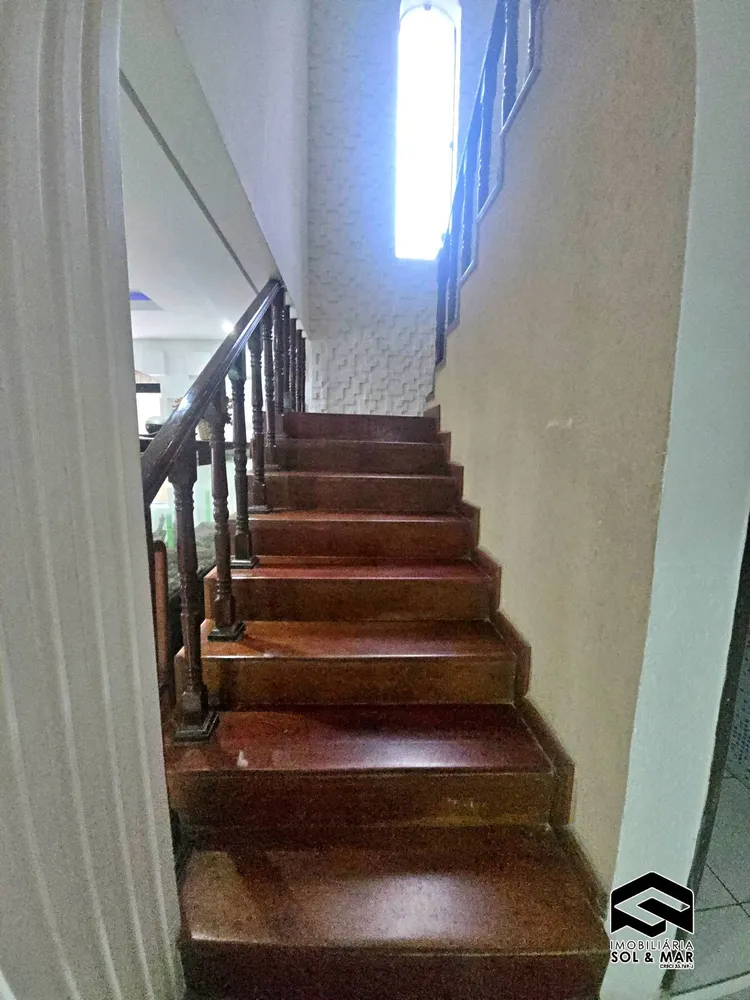 Casa, 6 quartos, 250 m² - Foto 9