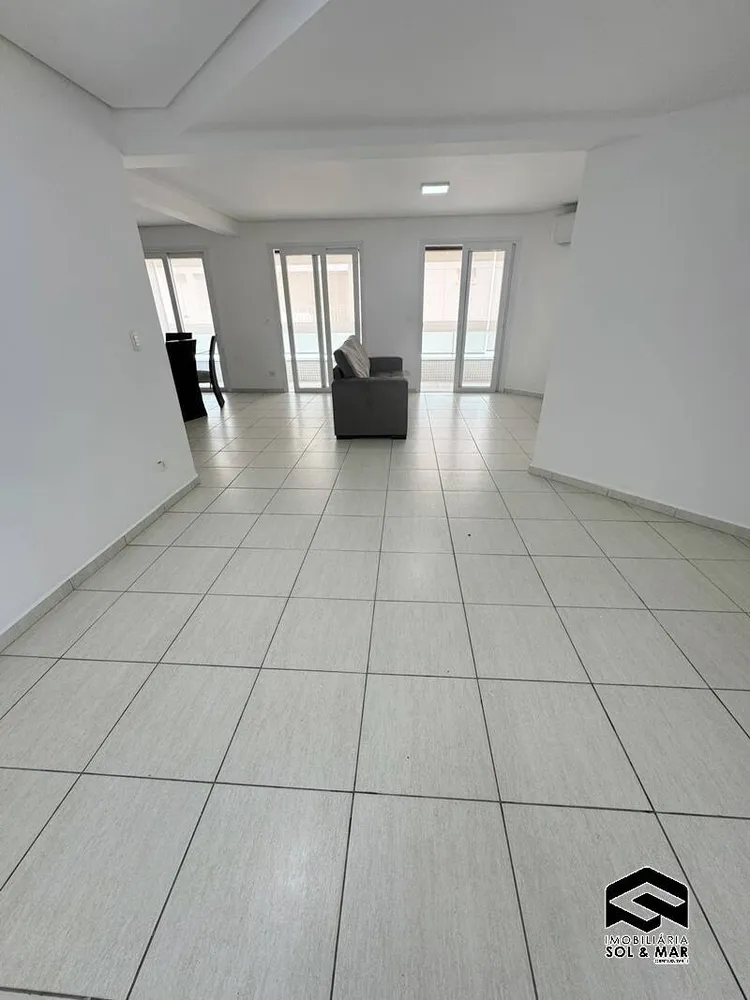 Cobertura, 3 quartos, 294 m² - Foto 2