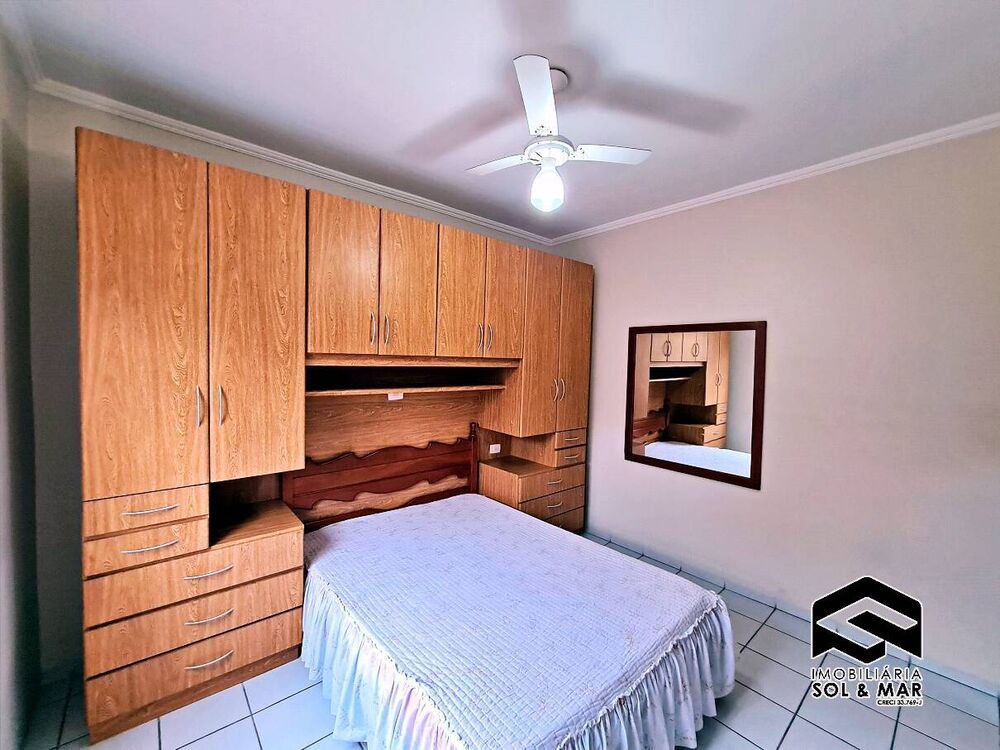 Apartamento à venda com 2 quartos, 70m² - Foto 3