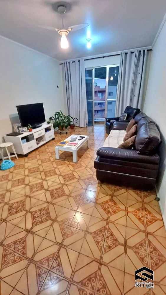 Apartamento à venda com 3 quartos, 97m² - Foto 1