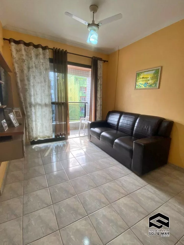 Apartamento à venda com 2 quartos, 70m² - Foto 3