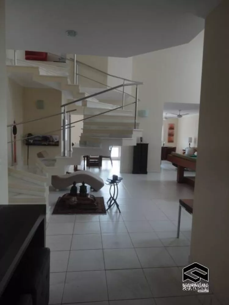 Casa à venda com 5 quartos, 380m² - Foto 2