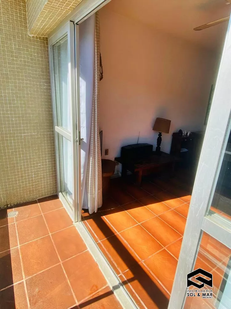 Apartamento à venda com 2 quartos, 79m² - Foto 4