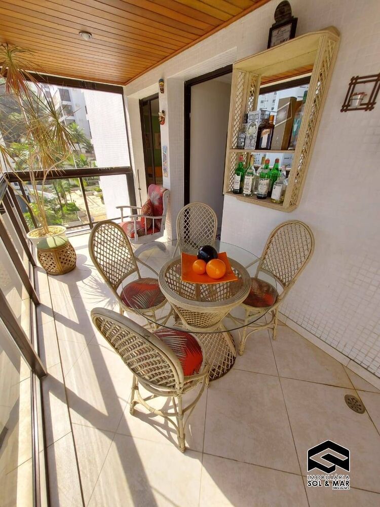 Apartamento à venda com 4 quartos, 173m² - Foto 2