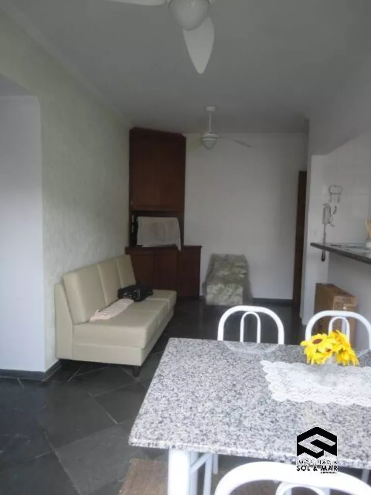 Apartamento à venda com 2 quartos, 65m² - Foto 3