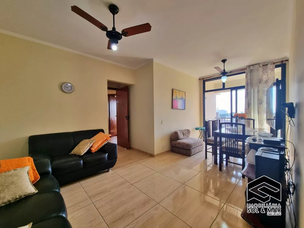 Apartamento à venda com 2 quartos, 70m² - Foto 1