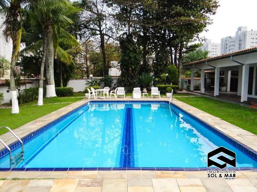 Casa, 4 quartos, 1700 m² - Foto 1