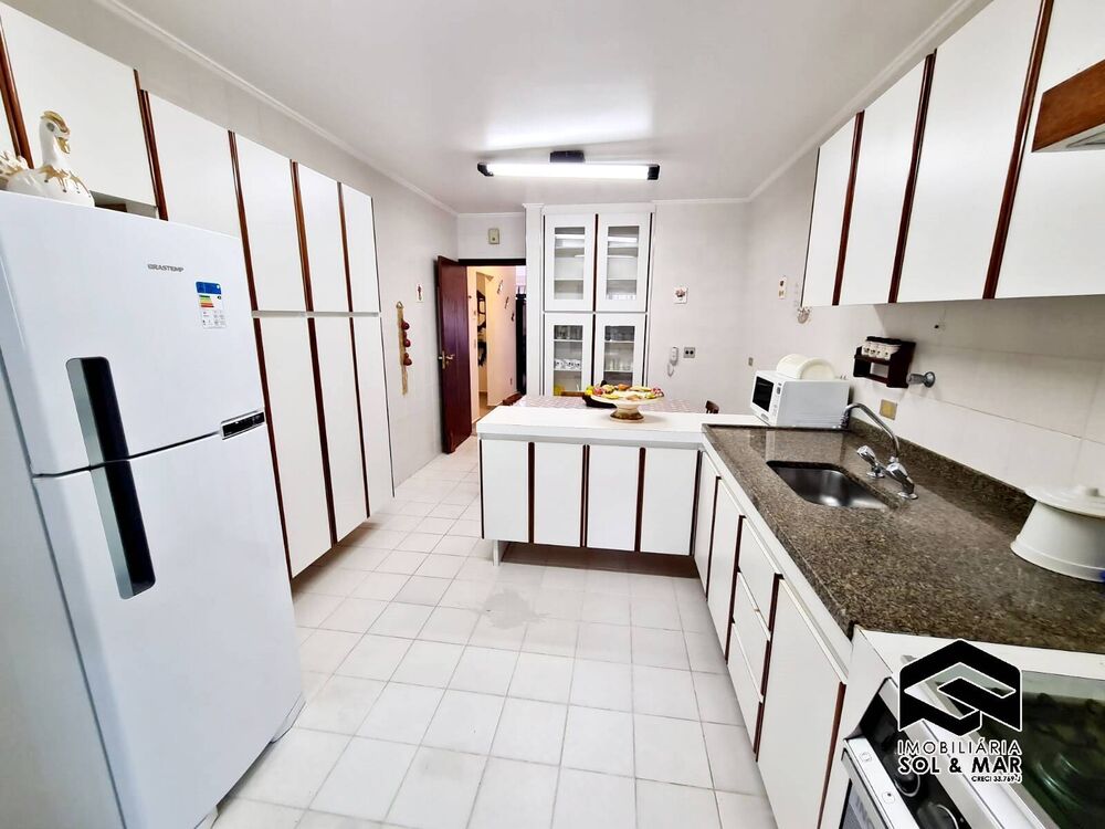 Apartamento para alugar com 4 quartos, 160m² - Foto 4