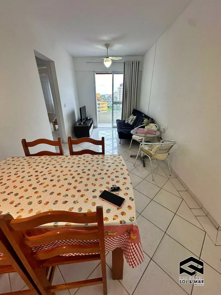 Apartamento à venda com 2 quartos, 70m² - Foto 3