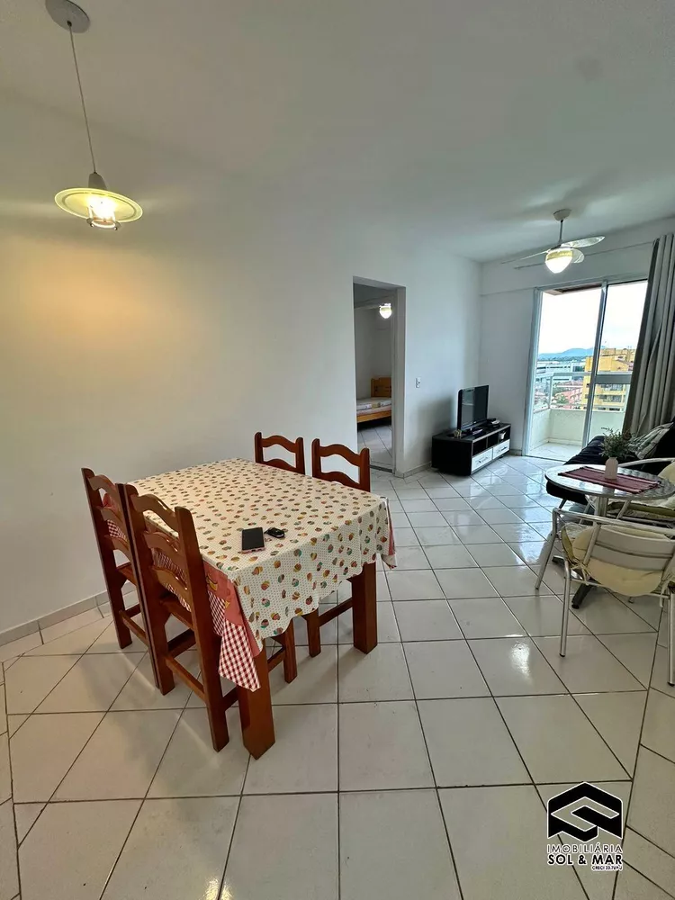 Apartamento à venda com 2 quartos, 70m² - Foto 2