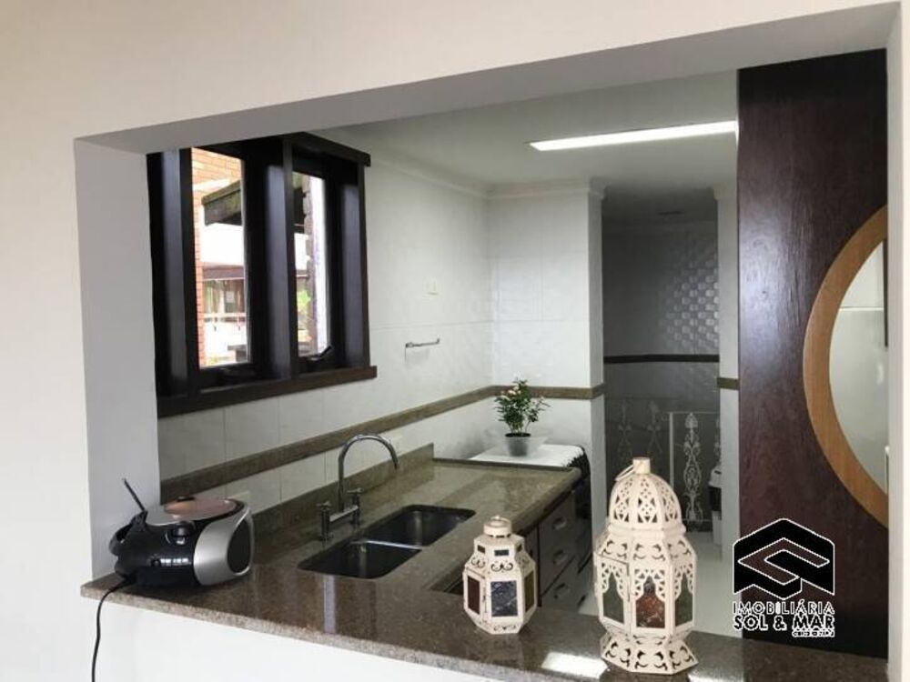Casa à venda com 5 quartos, 300m² - Foto 6