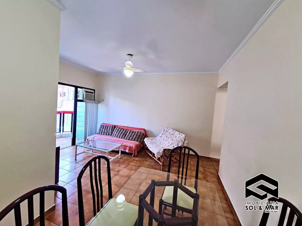 Apartamento à venda com 2 quartos, 70m² - Foto 3