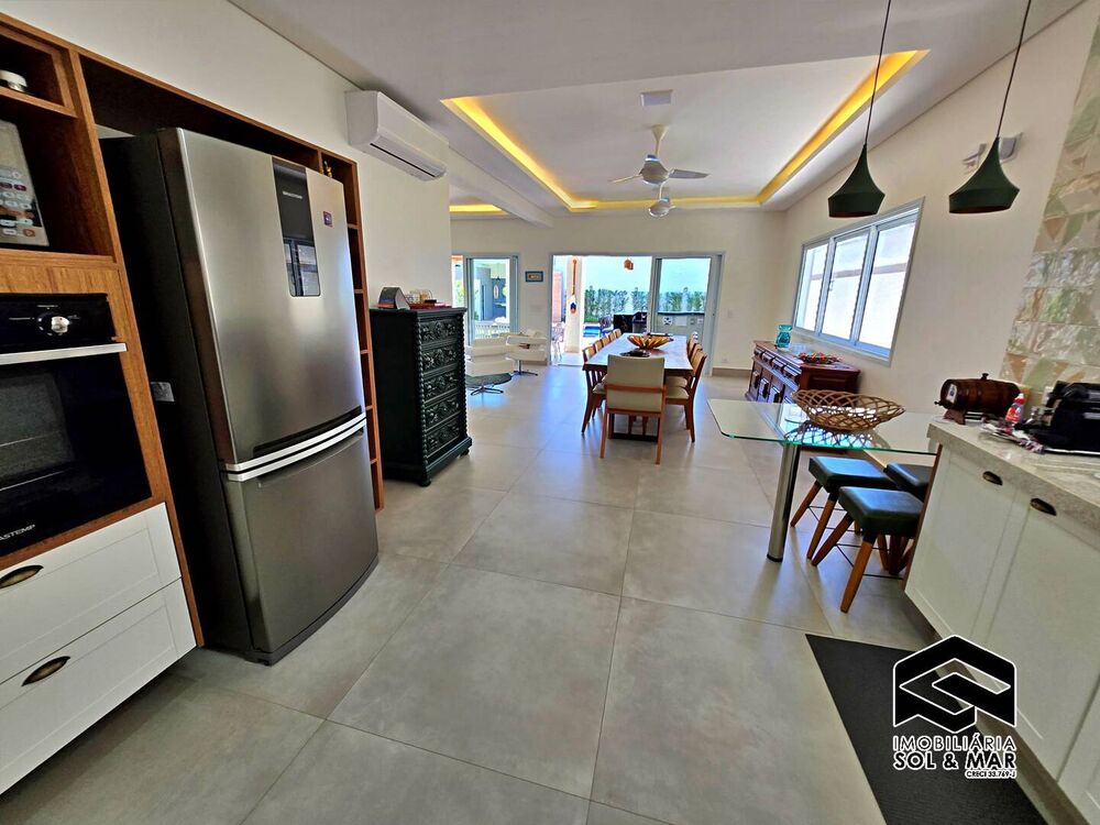 Casa à venda com 6 quartos, 400m² - Foto 22