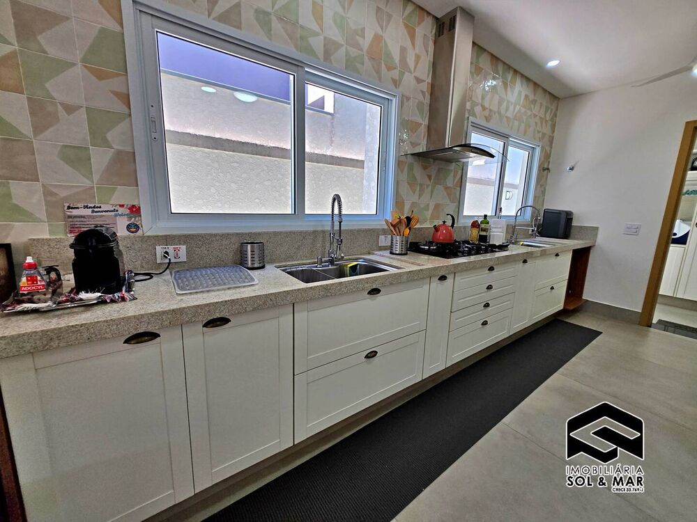 Casa à venda com 6 quartos, 400m² - Foto 18