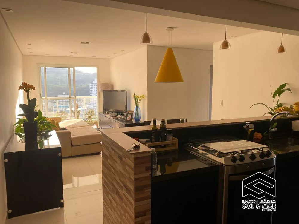 Apartamento à venda com 3 quartos, 96m² - Foto 1