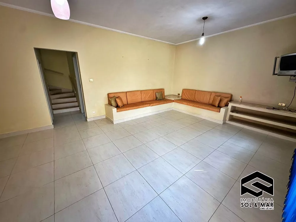 Casa de Condomínio à venda com 4 quartos, 150m² - Foto 1