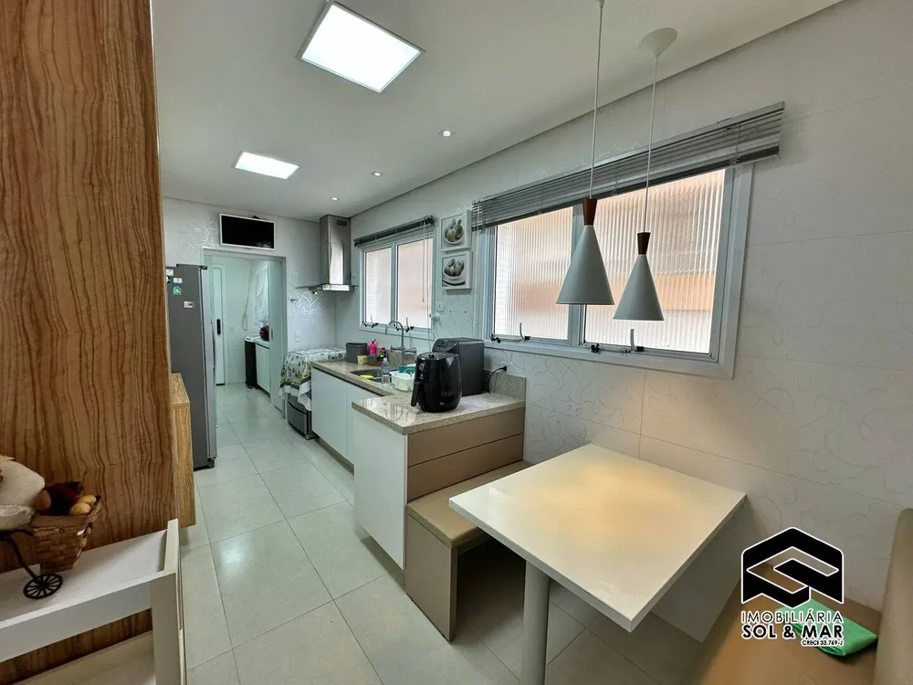 Apartamento, 4 quartos, 200 m² - Foto 1