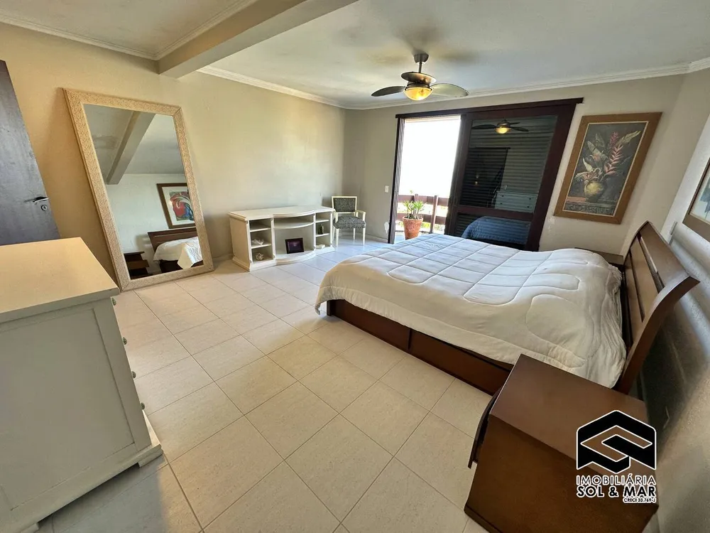 Casa, 5 quartos, 300 m² - Foto 1